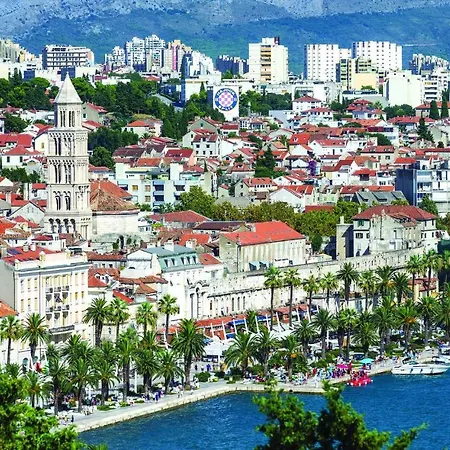 1 Bedroom In Podstrana * Split